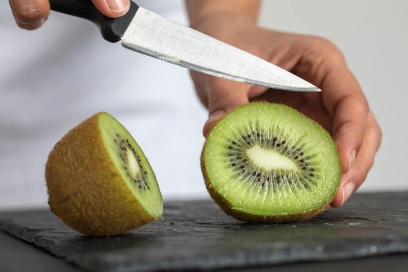 kiwi cortado